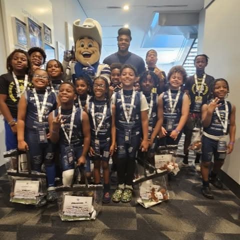 McKinney Yellow Jackets youth community during their Dallas Cowboys facility experience